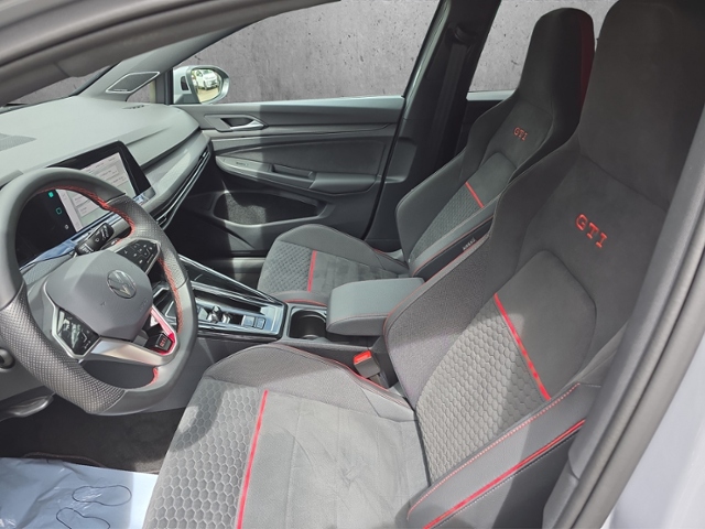 Golf VIII GTI Clubsport 2.0 TSI LED+NAVI+RFK+APP