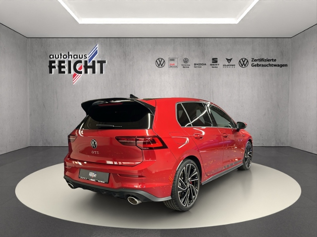 Golf VIII GTI Clubsport 2.0 TSI LED+NAVI+RFK+APP