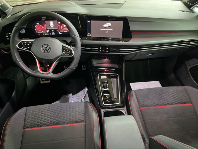 Golf VIII GTI Clubsport 2.0 TSI LED+NAVI+RFK+APP