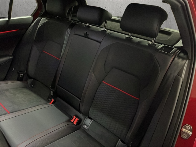 Golf VIII GTI Clubsport 2.0 TSI LED+NAVI+RFK+APP