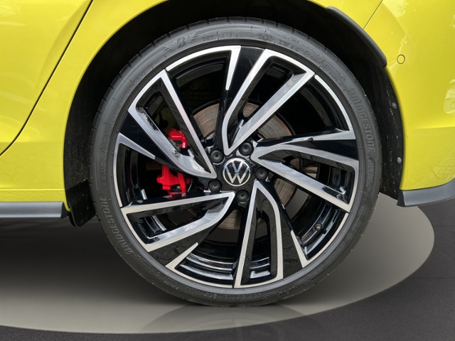 Golf VIII GTI Clubsport 2.0 TSI LED+NAVI+RFK+APP