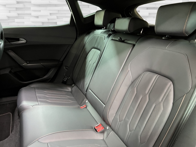 Formentor VZ5 2.5 TSI 4Drive+LED+NAVI+BEATS+PANO
