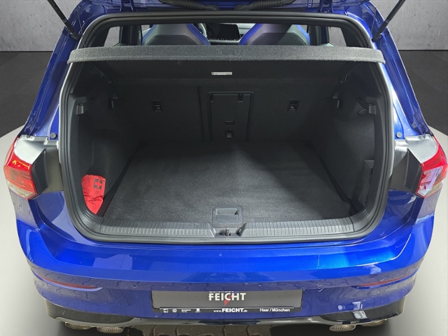 Golf VIII R 2.0 TSI 4Motion+NAVI+RFK+LED+APP-CO.