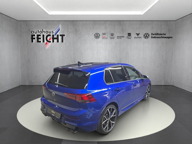 Golf VIII R 2.0 TSI 4Motion+NAVI+RFK+LED+APP-CO.
