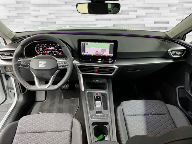 Leon Sportstourer 2.0 TDI FR+4Drive+LED+NAVI+APP