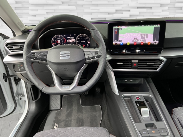 Leon Sportstourer 2.0 TDI FR+4Drive+LED+NAVI+APP