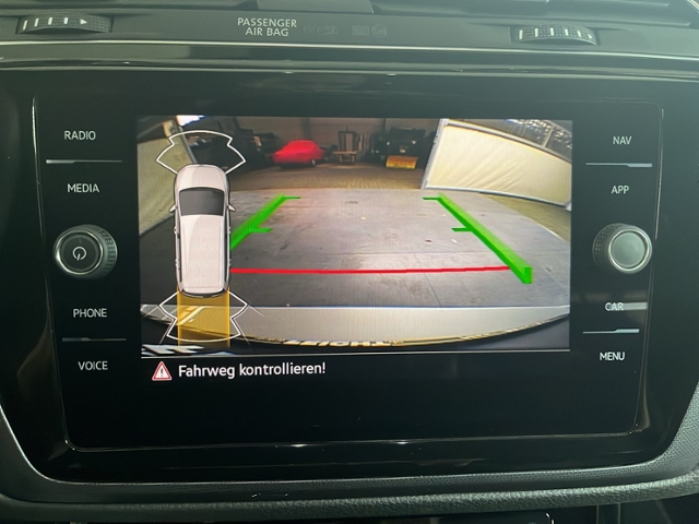 Touran 1.5 TSI Highline+LED+NAVI+7-SITZ.+RFK+ACC