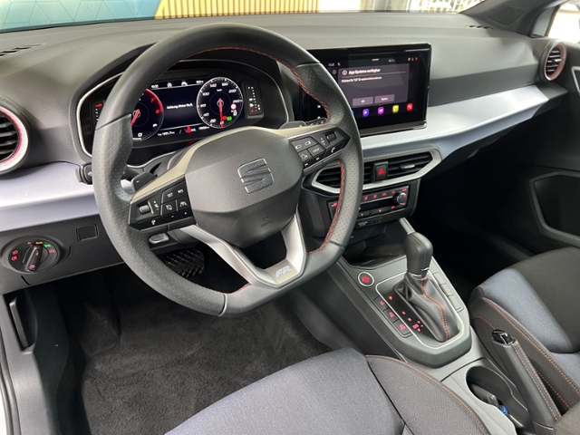 Ibiza 1.0 TSI FR+LED+NAVI+RFK+APP-CONNECT+ACC