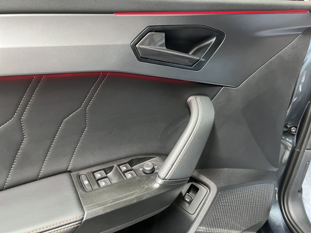 Formentor VZ 2.0 TSI 4Drive+AHK+PANORAMA+NAV+LED