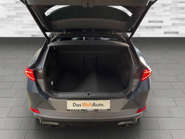 Formentor VZ 2.0 TSI 4Drive+AHK+PANORAMA+NAV+LED