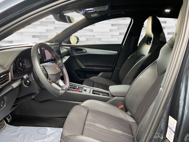 Formentor VZ 2.0 TSI 4Drive+AHK+PANORAMA+NAV+LED