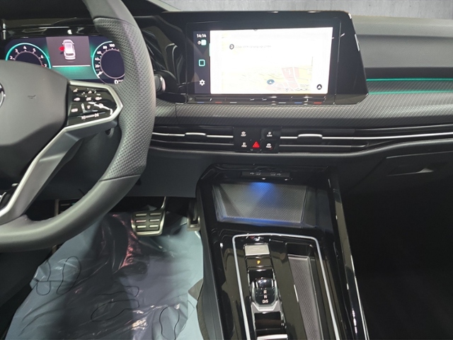 Golf Variant VIII 1.5 eTSI R-Line+LED+NAVI+RFK
