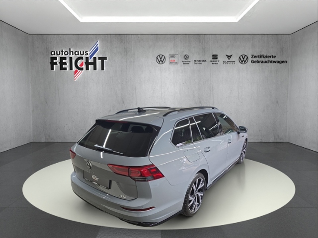 Golf Variant VIII 1.5 eTSI R-Line+LED+NAVI+RFK