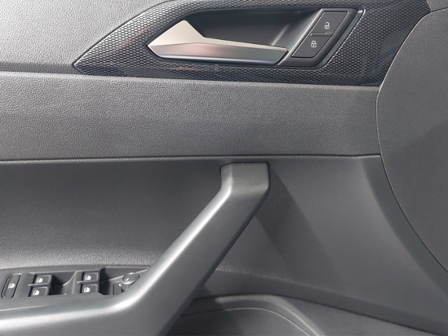 Polo 1.0 MPI Life+LED+PDC+APP-CONNECT+DAB+GJR