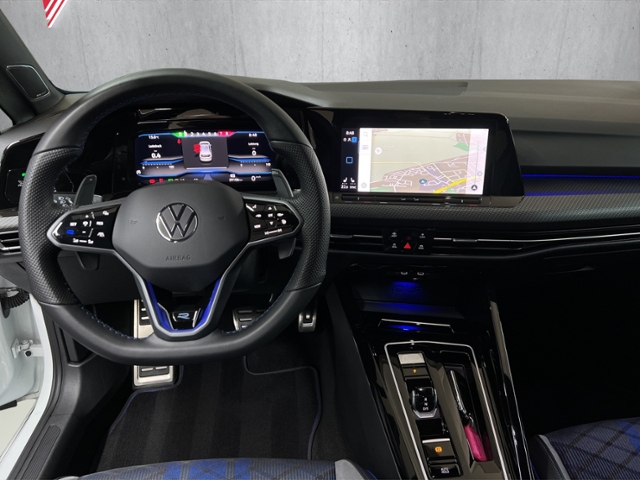 Golf VIII R 2.0 TSI 4Motion+NAVI+LED+RFK+APP-CO.