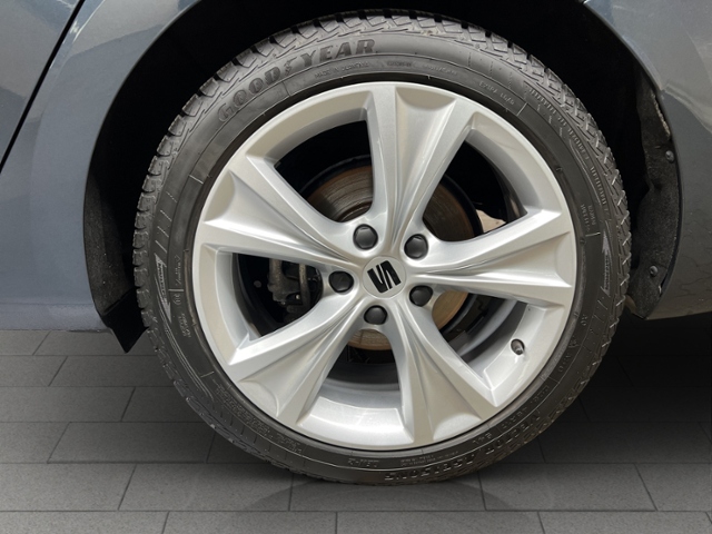 Leon Sportstourer 2.0 TDI FR+4Drive+LED+NAVI+RFK
