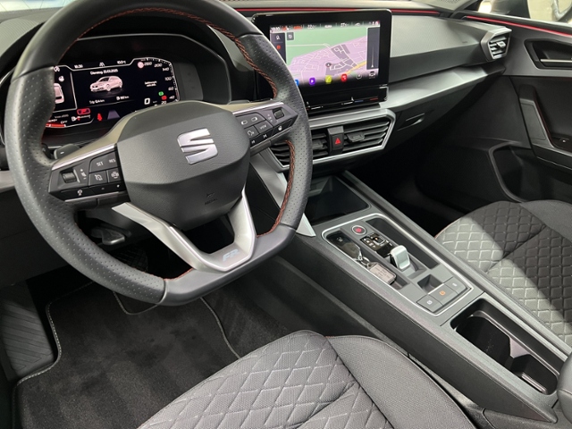Leon Sportstourer 2.0 TDI FR+4Drive+LED+NAVI+RFK
