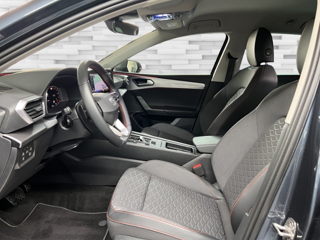 Leon Sportstourer 2.0 TDI FR+4Drive+LED+NAVI+RFK