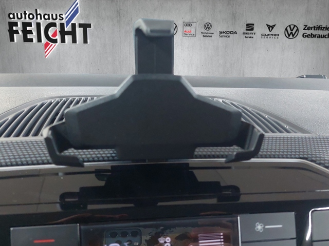 up! 1.0 Move up!+MAPS&MORE DOCK+DAB+KLIMA