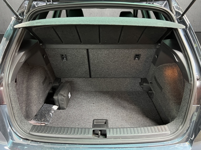 Arona 1.5 TSI FR+LED+NAVI+PARKLENK+ACC+DAB+GJR