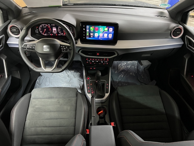 Arona 1.5 TSI FR+LED+NAVI+PARKLENK+ACC+DAB+GJR