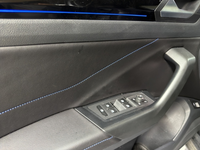 T-Roc 2.0 TSI R 4Motion+RFK+IQ.LIGHT+APP CONN