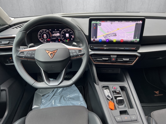 Leon 1.5 eTSI LED+NAVI+PARKLENK+FULL LINK+GJR