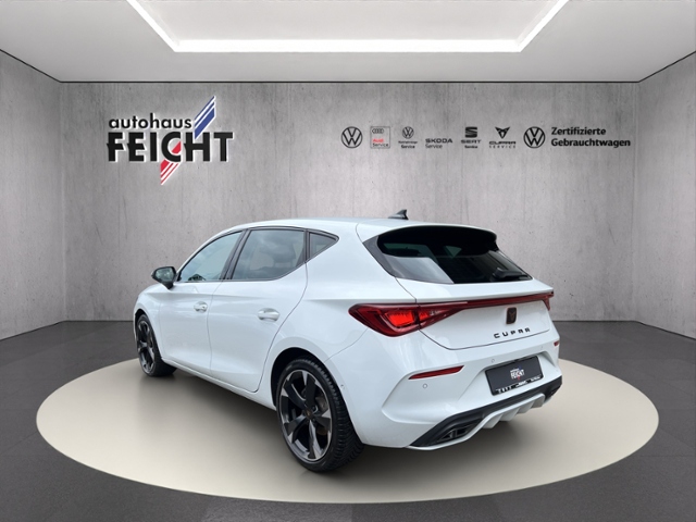 Leon 1.5 eTSI LED+NAVI+PARKLENK+FULL LINK+GJR