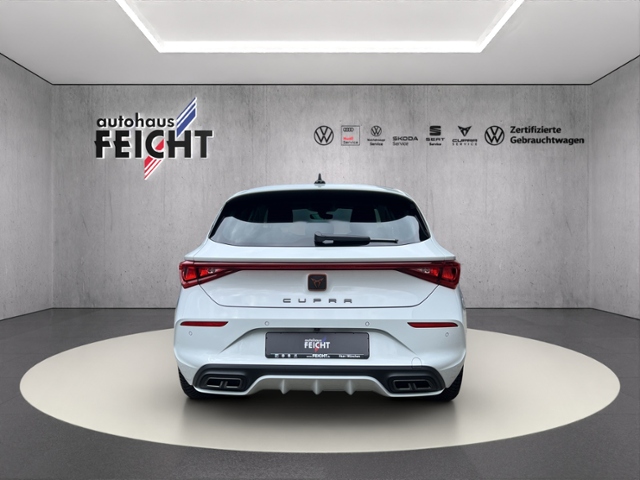 Leon 1.5 eTSI LED+NAVI+PARKLENK+FULL LINK+GJR