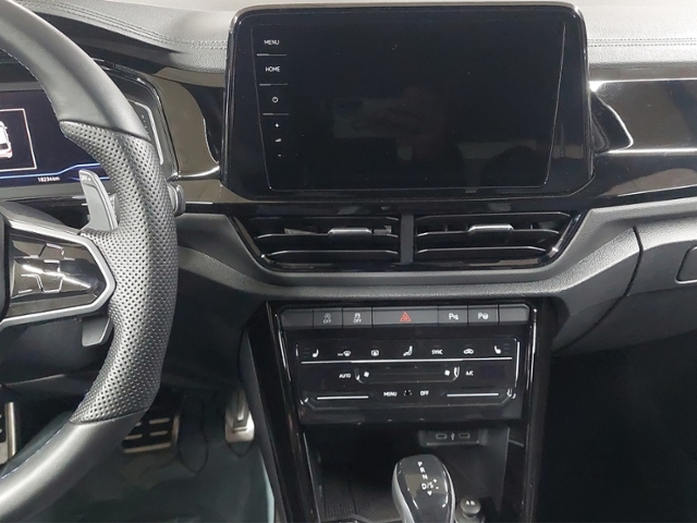 T-Roc R 2.0 TSI 4Motion+LED+NAVI+AHK+PANO+DCC