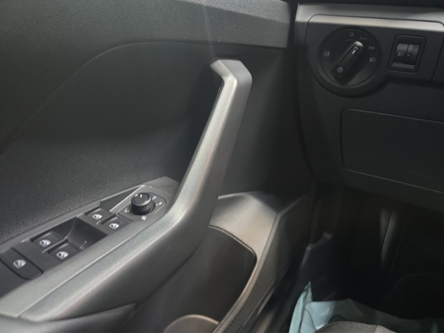 T-Cross 1.5 TSI Life+LED+NAVI+RFK+APP-C.+ACC+DAB