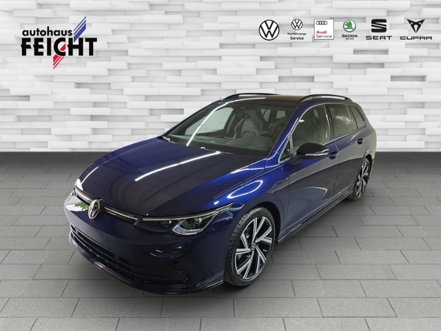 Golf VIII 1.5 eTSI R-Line+LED+RFK+AHK+APP-CONNE.