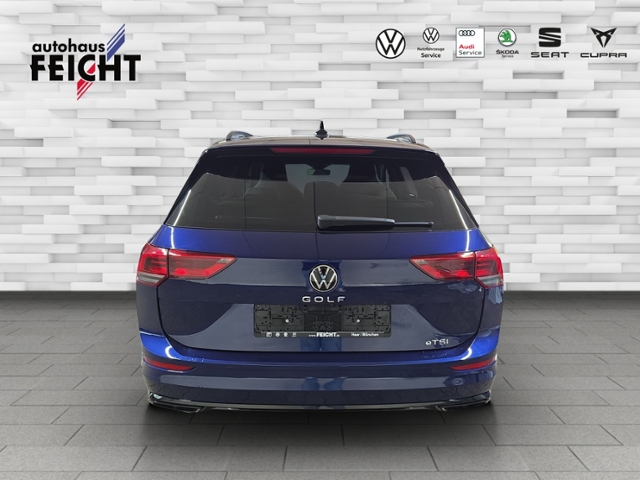 Golf VIII 1.5 eTSI R-Line+LED+RFK+AHK+APP-CONNE.