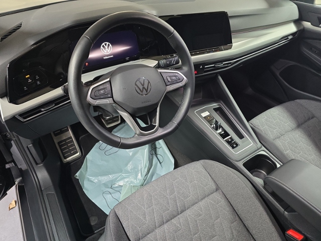 Golf VIII 1.0 eTSI Move+LED+READY2DISC.+APP+ACC