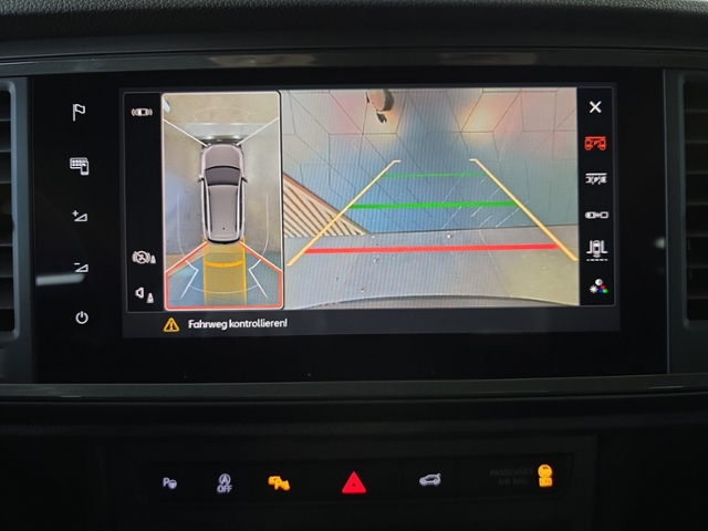 Ateca 2.0 TSI VZ+4Drive+LED+NAVI+PANO+AHK+APP-C.
