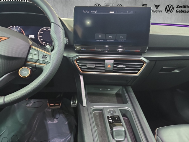 Formentor 2.0 TSI VZ+4Drive+LED+NAV+PANO+APP-C.