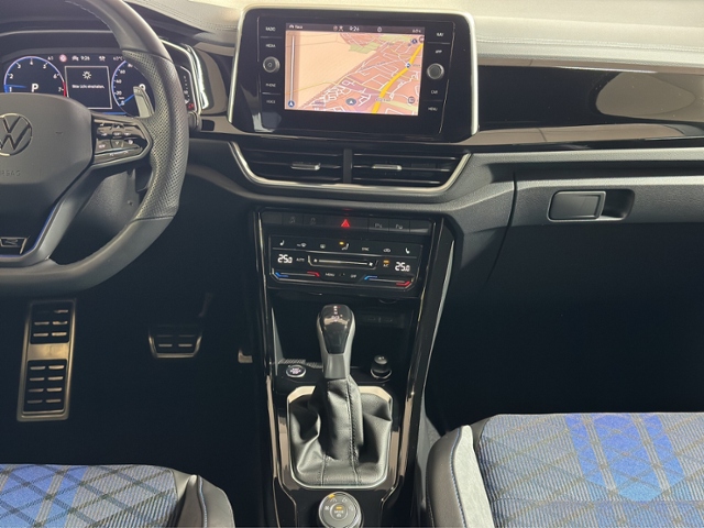 T-Roc R 2.0 TSI 4Motion+NAVI+LED+RFK+ACC+AHK+APP