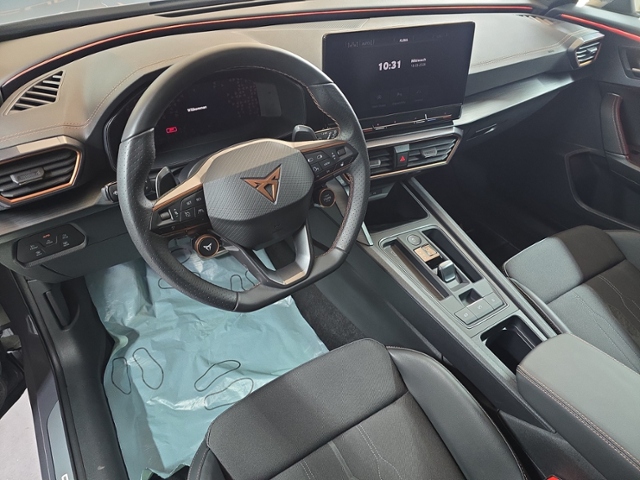 Formentor 2.0 TSI VZ+4Drive+LED+NAVI+FULL LINK