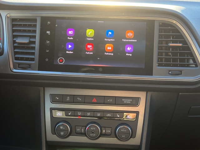 Ateca 2.0 TSI VZ+4Drive+NAVI+LED+RFK+ACC+APP-CO.