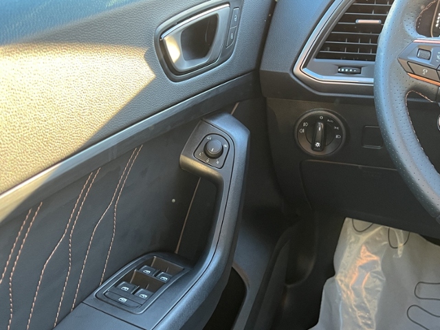 Ateca 2.0 TSI VZ+4Drive+NAVI+LED+RFK+ACC+APP-CO.