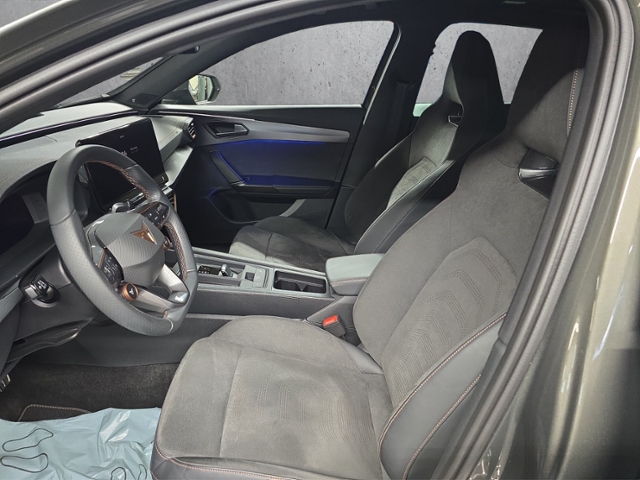 Formentor 2.0 TSI VZ+Tribe Edition+4Drive+PANO