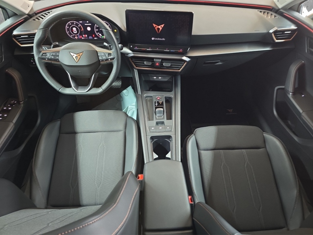 Leon 2.0 TDI LED+NAVI+PARKLENK+FULL LINK+ACC+GJR