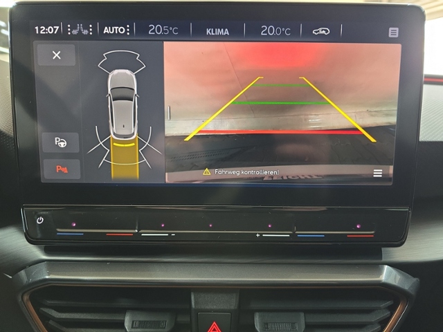 Leon 2.0 TDI LED+NAVI+PARKLENK+FULL LINK+ACC+GJR