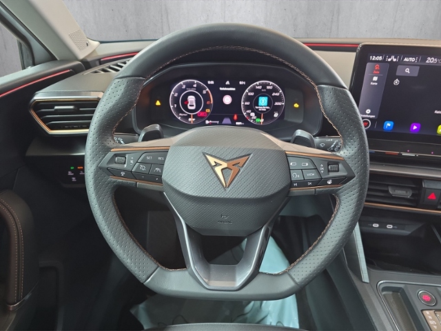 Leon 2.0 TDI LED+NAVI+PARKLENK+FULL LINK+ACC+GJR