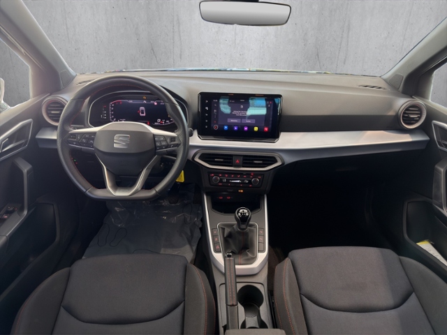 Arona 1.0 TSI FR+LED+NAVI+PARKLENK+FRONT ASSIST