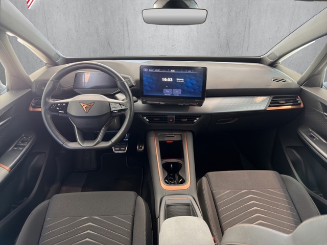 Born 150 kW (62kWh)+LED+NAVI-VORB.+SITZHEIZ.
