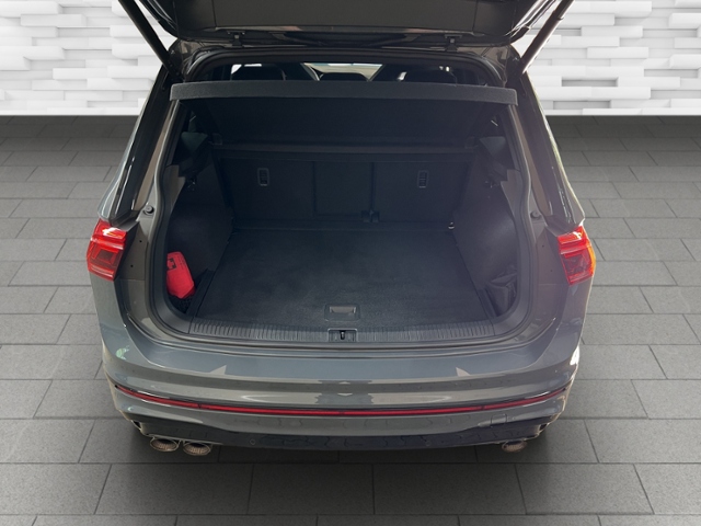 Tiguan R 2.0 TSI  4Motion+AKRAPOVIC+HUD+AHK+PANO