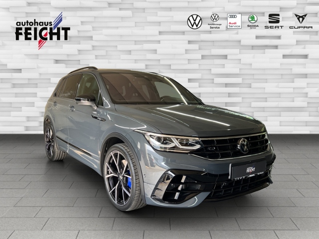 Tiguan R 2.0 TSI  4Motion+AKRAPOVIC+HUD+AHK+PANO