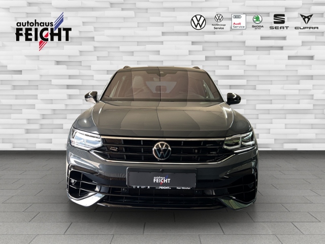 Tiguan R 2.0 TSI  4Motion+AKRAPOVIC+HUD+AHK+PANO