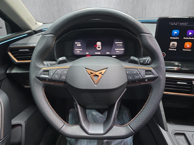 Leon 1.5 eTSI LED+NAVI+PARKLENK+FULL LINK+GJR